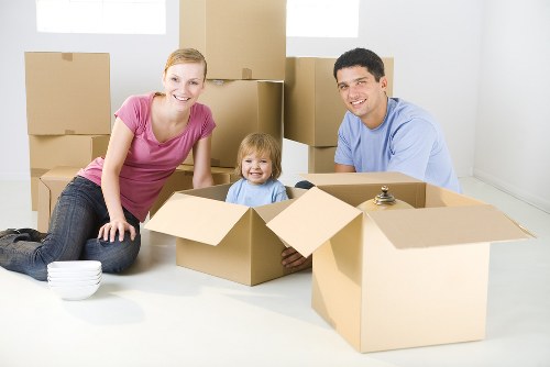 Removal van service for home moves in Isleworth