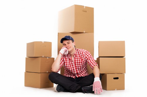 Isleworth man with van service helping with storage and delivery